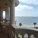 Sea View * Elenite