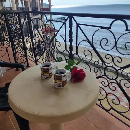 Sea View 아파트 엘레니테