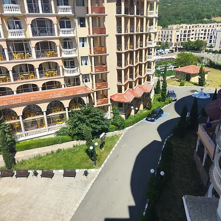 Atrium Апартамент Елените