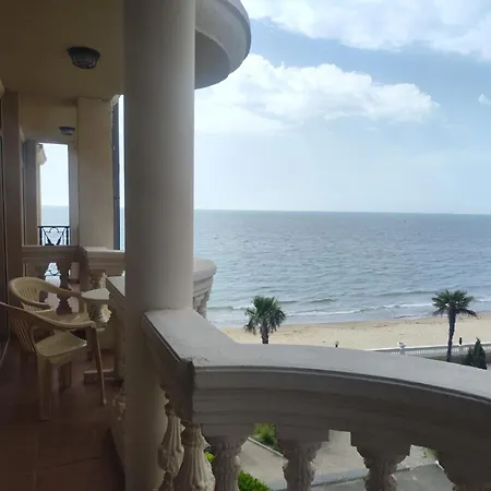 Sea View * 엘레니테